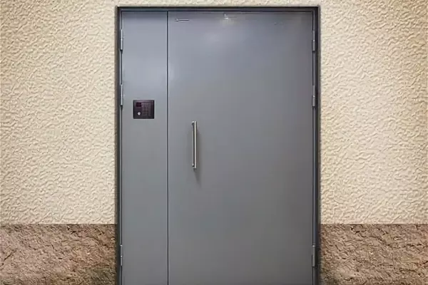 Тамбурные двери в Зубцове